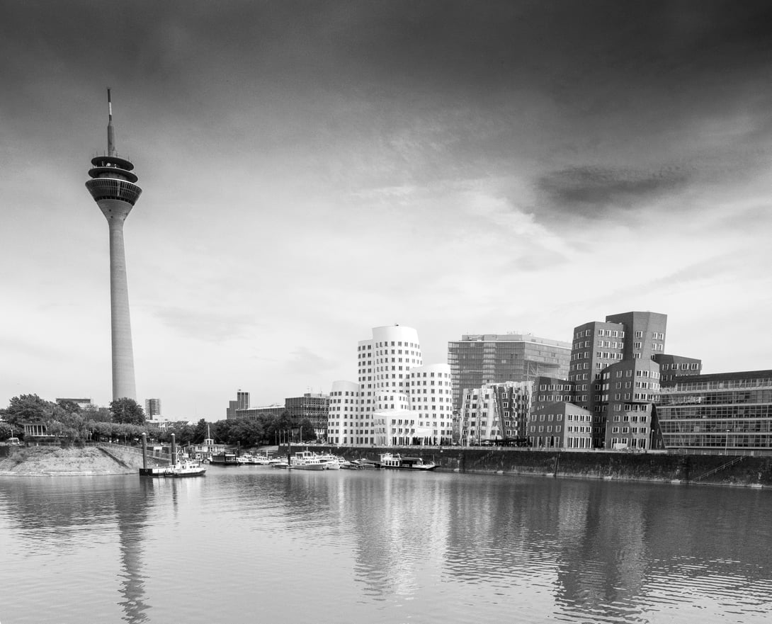 Gehry Bauten Düsseldorf, Nikon Z6 und Nikkor Z 20mm 1,8 S
