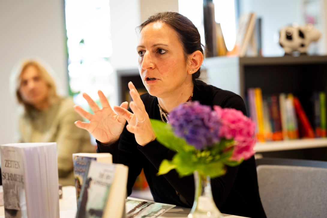 Judith Hages Buchlesung in Düren mit ihren neusten Roman "Zeit des Gewissens"