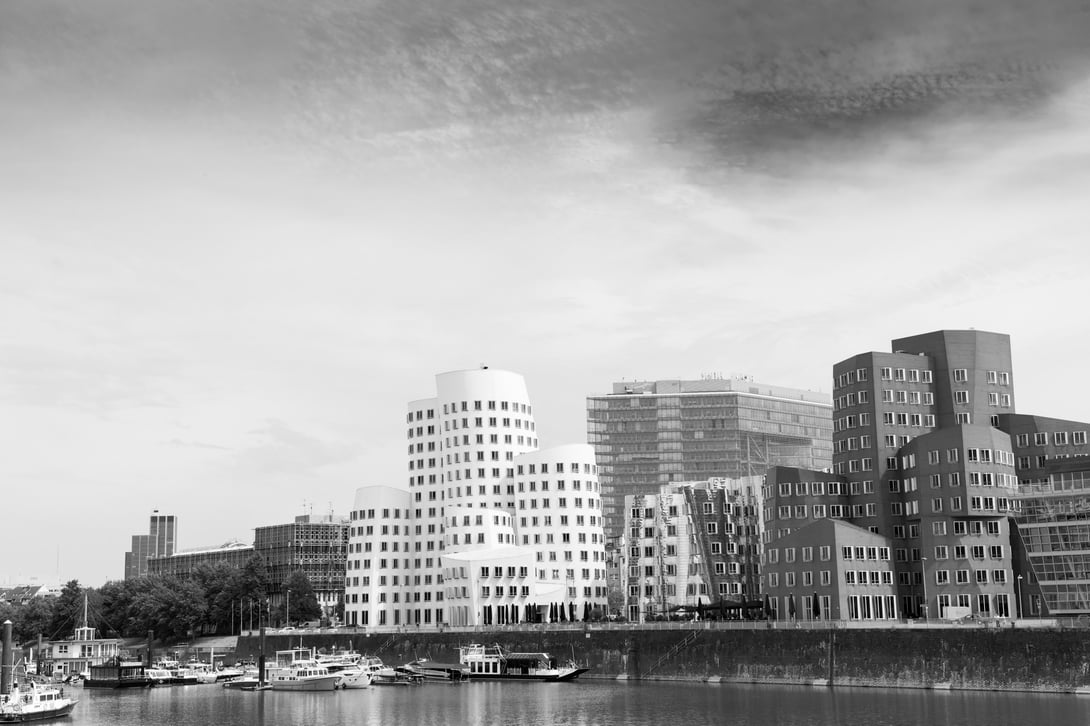 Gehry Bauten Düsseldorf, Nikon Z6 und Nikkor Z 20mm 1,8 S