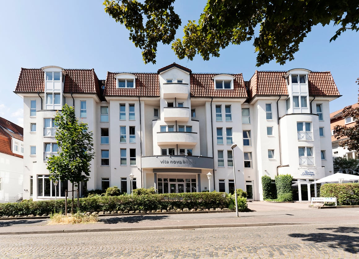  Frontansicht vita nova Klinik Bad Salzuflen – Fachklinik für Psychiatrie, Psychosomatische Medizin und Psychotherapie und Schmerztherapie