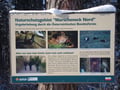Wieder zierte ein Hinweisschild mit dem Vermerk „Naturschutzgebiet Warscheneck Nord“ den Wegverlauf.