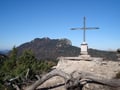 Aufgrund des schönen Wetters beschlossen wir auch noch der Drachenwand einen Besuch abzustatten. Auf dem Weg dorthin ein kurzer Abstecher zum Marienköpfel ( 1074m ).