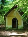 Vom Gasthof Drachenwand folgte ich dem Waldweg zur Theklakapelle.