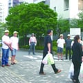 潮音の街自治会　花火大会当日、団地内外のパトロールを行った