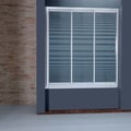 MAMPARA DE BAÑO MODELO "TRIANA". Frontal baño con 3 hojas correderas.