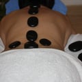 Massage, Reiki oder Klangschalenbehandlungen