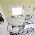 Gästetoilette im Obergeschoss