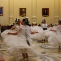Mexikanische Tanzgruppe in der Haupthalle des Capitols