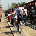2-Rad-Brücke in Luang Prabang ist bestens geeignet für unseren Velo-Ausflug