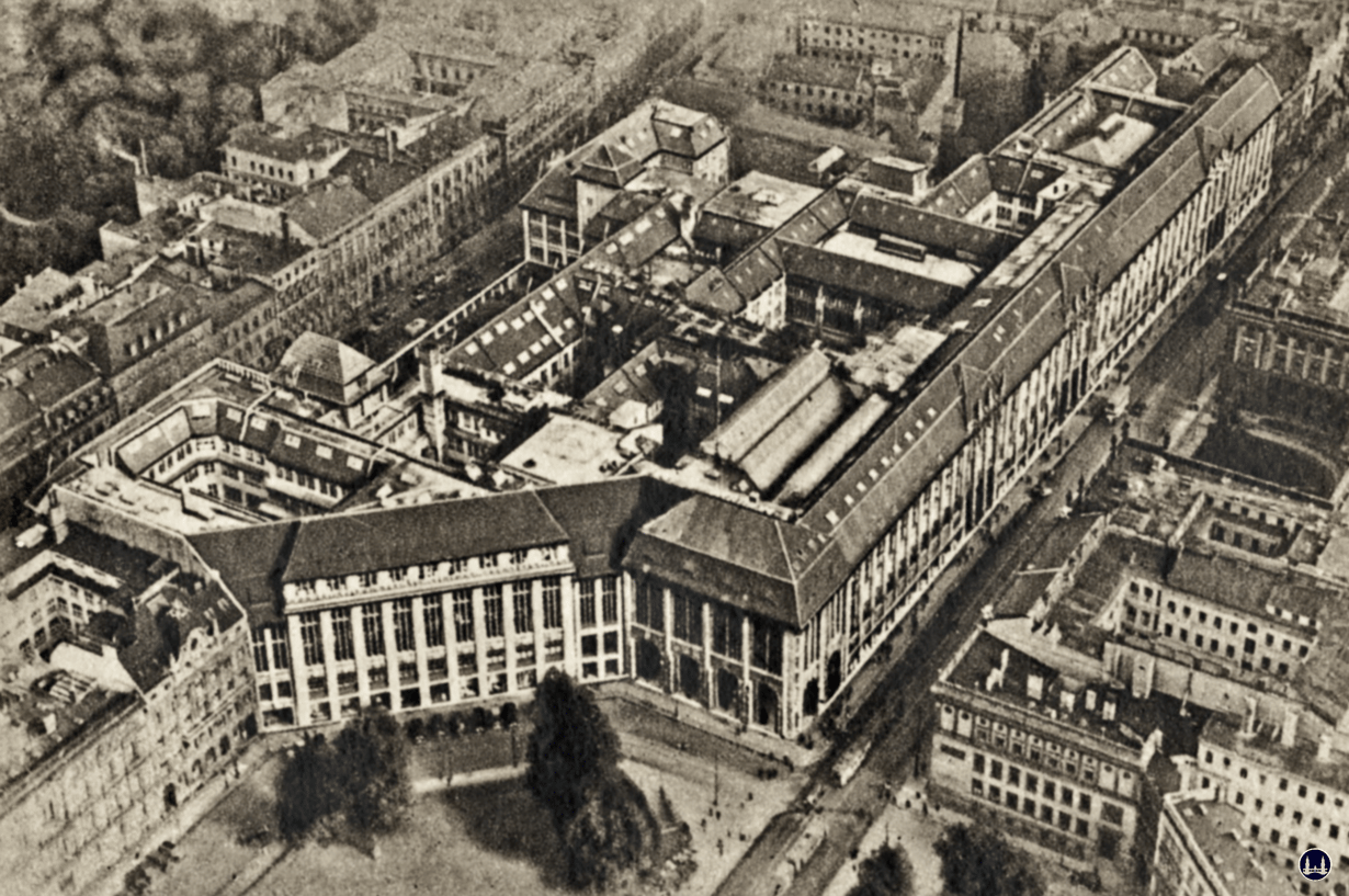 Luftansicht des Warenhaus Wertheim am Leipziger Platz.