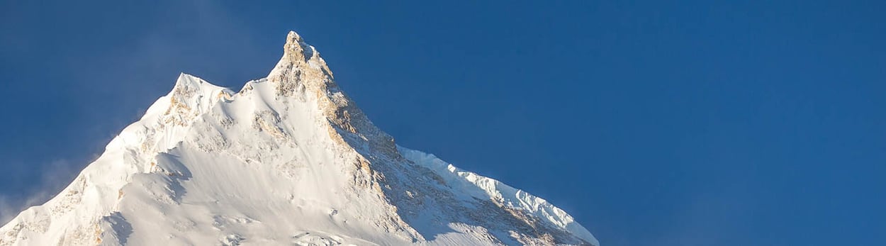 8000er Manaslu in Nepal, einer der schönsten Berge im Himalaya