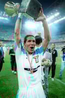 Trikot vom Pokalfinalrückspiel. Sponsor Stream.