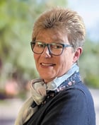 Portraitbild von Claudia Neuhaus, Care und Senionrenbegleitung