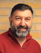 Herr Yönel - HSU Türkisch Lehrer