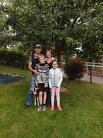 Familie Bruno und Nina Zulliger, Betreiber von www.wyssbach-beef.ch