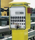 torretas de suministro de luz y agua para terceros