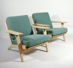 Fåtöljer design Hans J Wegner för Getama mod. GE-290