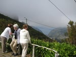 Renate, Karin und Heinz geniessen die Aussicht