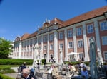 Neues Schloss, Barockfassade auf der Gartenseite
