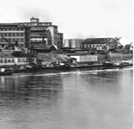 Der St.Johann-Hafen mit den Krananlagen der SPEDAG und der Allgemeinen Transport-Gesellschaft, 1958