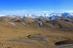 Pang-Pass (5.150 m) mit Blick zu den Achtausendern der Himalaya Hauptkette, Tibet