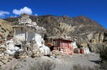 Tschorten bei Syang , Mustang