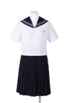 名西高校女子夏制服(半袖セーラー着用)