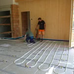 Bodenisolation und -heizung.