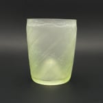 Nachschöpfung eines Schliffbechers  Original: 15 Jahrhundert  Fundort: Cour Napoleon, Louvre, Paris  Höhe ca 110 mm  Gefäß Nr. 407