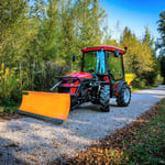 ecopard Kompakttraktor eco56 mit Schneeschild + Tellerstreuer