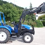 ecopard Kompakttraktor mit vollhydraulischem 4in1 Frontlader