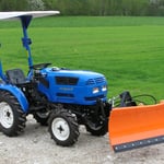ecopard Kleintraktor mit hydraulischem Schneeschild für den Winterdienst