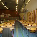 auch die Bestuhlung für die Festwirtschaft ist schon aufgestellt...