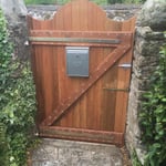 La Trinité sur mer Portillon sur mesure en red cedar