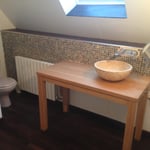 Pluvigner Meuble en chêne avec vernis mat