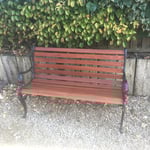 Saint Philibert Banc de jardin après restauration