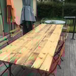 Ploemel Recyclage de lames de terrasses pour table extérieure.