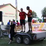 DJ Lars sorgte beim Lauf für gute Unterhaltung ...