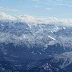 Langsam entfernen wir uns von den Bergen ...