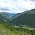 Der Blick nach Sulden ins Tal ...