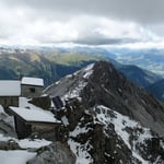 Die Wolken hängen tief ...