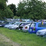 Der Parkplatz ist gut gefüllt, trotz Fußball-WM ...