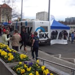 Sponsor IKK Classic ist mit einem Werbe-Mobil auch vor Ort ...