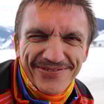 Es ist sehr heiß, wenn das Gas in den Ballon gelassen wird ...