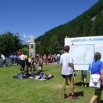 Wir sind gegen 14.00 Uhr am Reschensee angekommen und informieren uns über den Ablauf ...