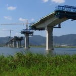 Gebaut wird sehr viel im dicht besiedelten Land.