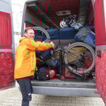 Ein Velo und alles Gepäck passt rein!