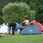 ohne Feuerstelle geht auf tschechischen Zeltplätzen nichts!