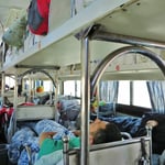 Bus mit Schlafkojen, für lange Reisen in China üblich.