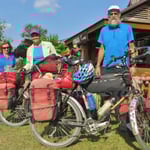 Jocelyn und ihr Vater Mike aus den USA sind seit zehn Monaten unterwegs.